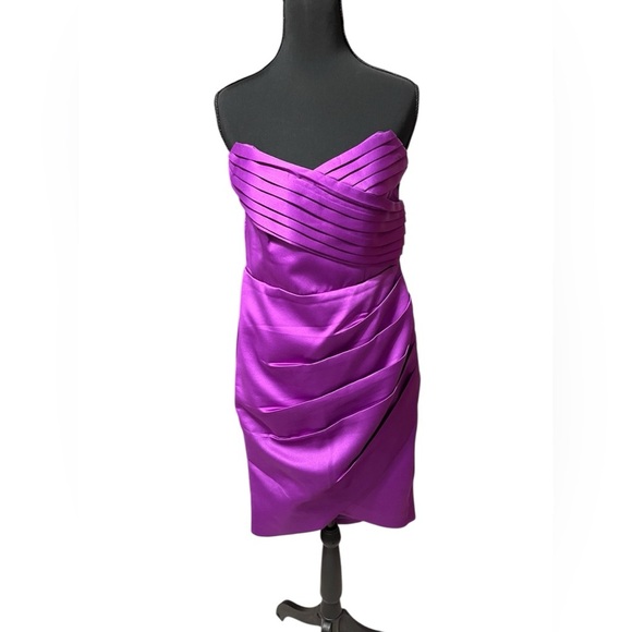 Fate Dresses & Skirts - Fate Strapless Purple Ruched Dress Size Large